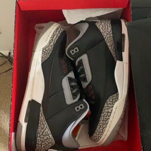 OG retro 3 black/fire red/cement gray